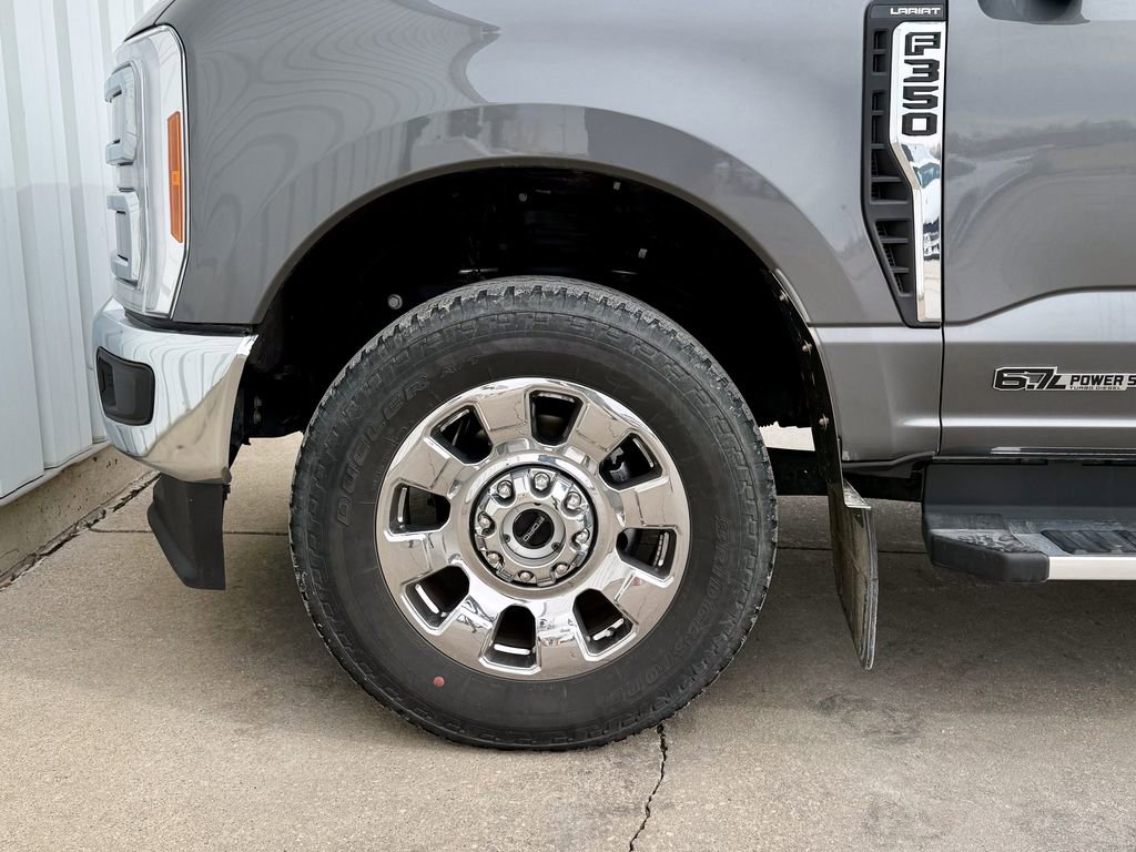 Certified 2023 Ford F350 Lariat w/ Chrome Package image 29