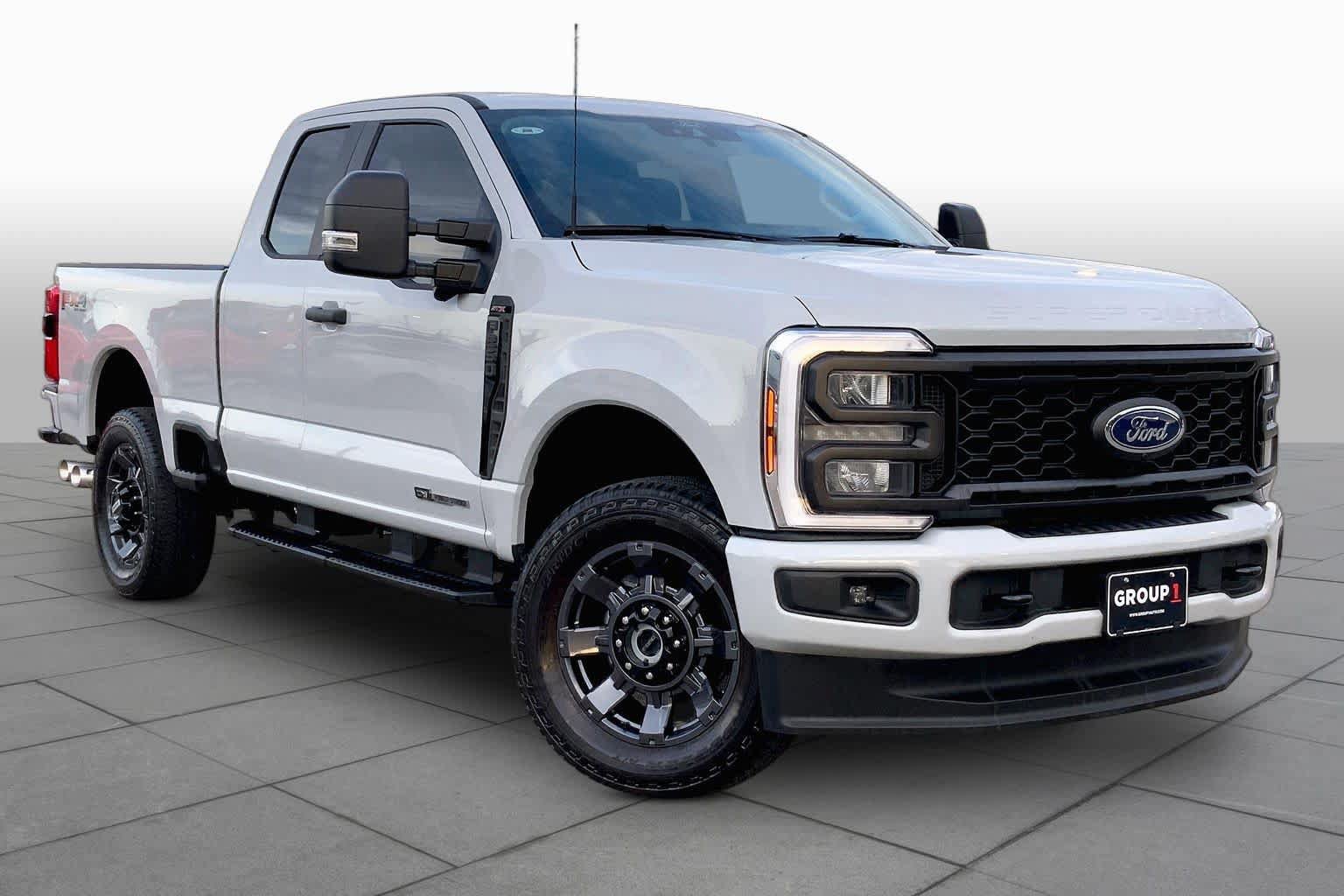 Certified 2026 Ford F250 XL w/ STX Appearance Package AWD/4WD image 3