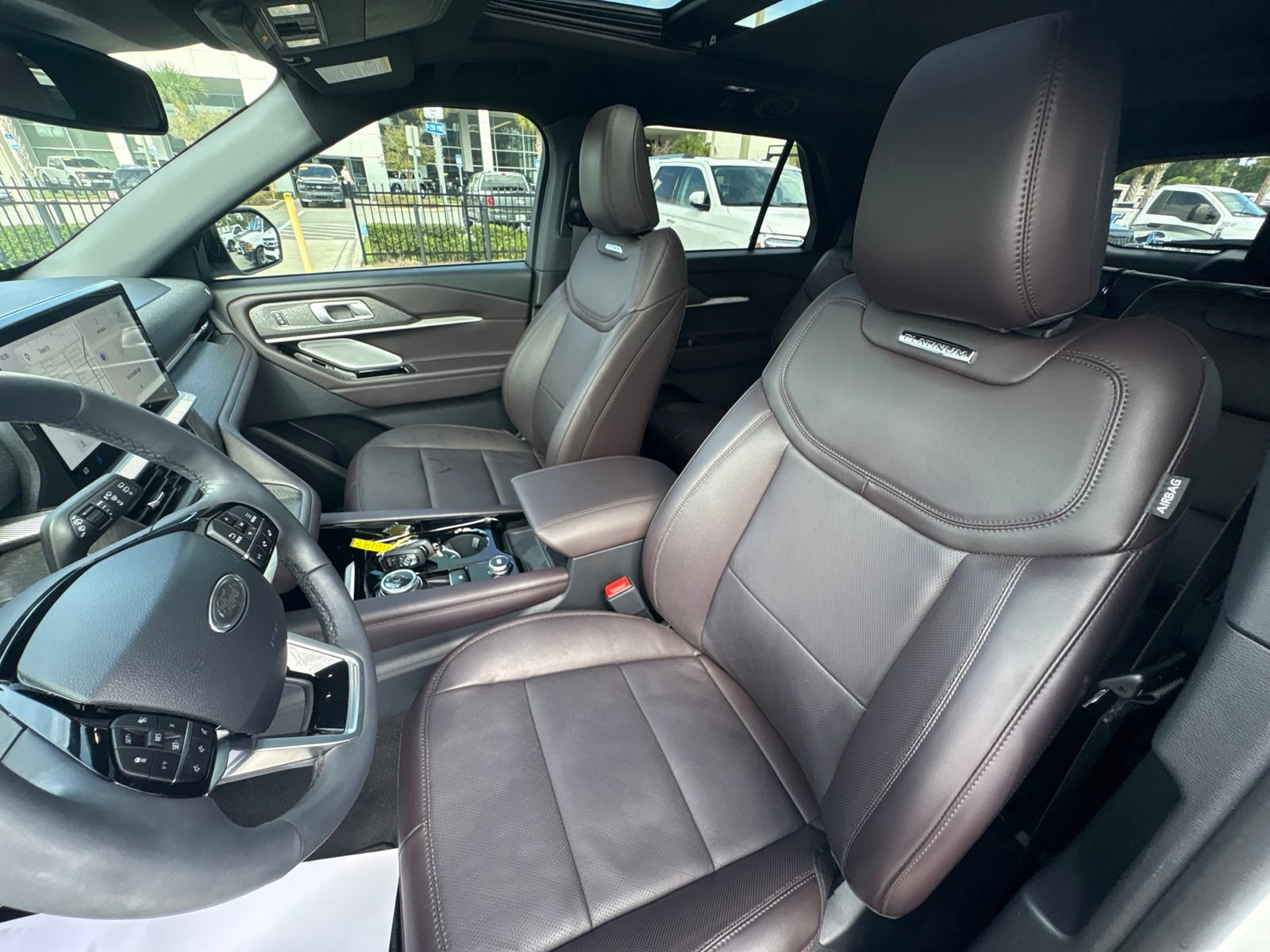 Certified 2025 Ford Explorer Platinum RWD image 16