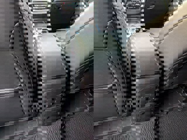 Certified 2022 Ford Explorer XLT w/ Equipment Group 202A image 32