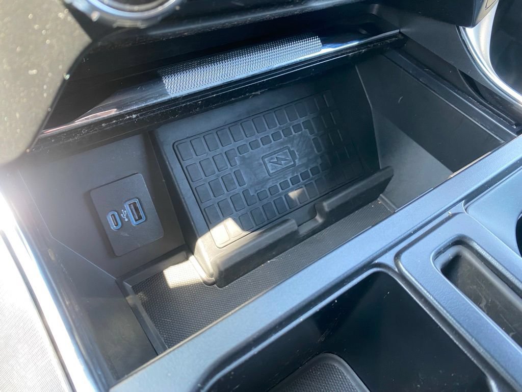 Certified 2022 Ford F150 Platinum w/ Equipment Group 701A High AWD/4WD image 23