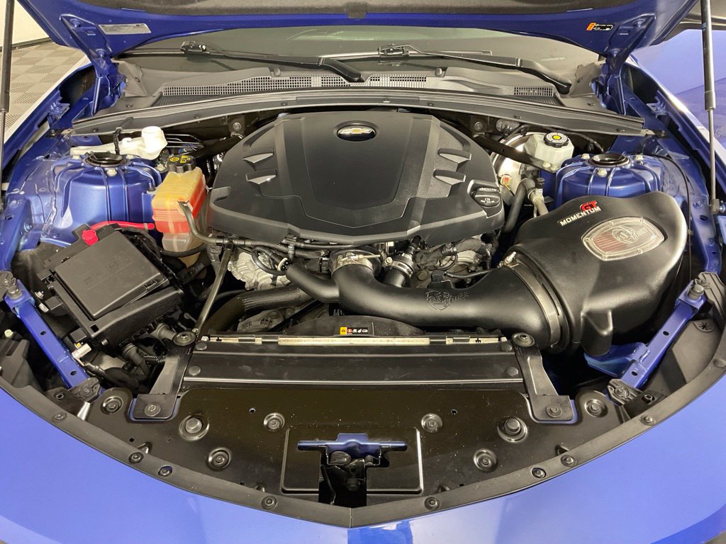 Used 2020 Chevrolet Camaro LT RWD image 9