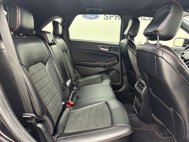 Certified 2024 Ford Edge ST-Line image 13