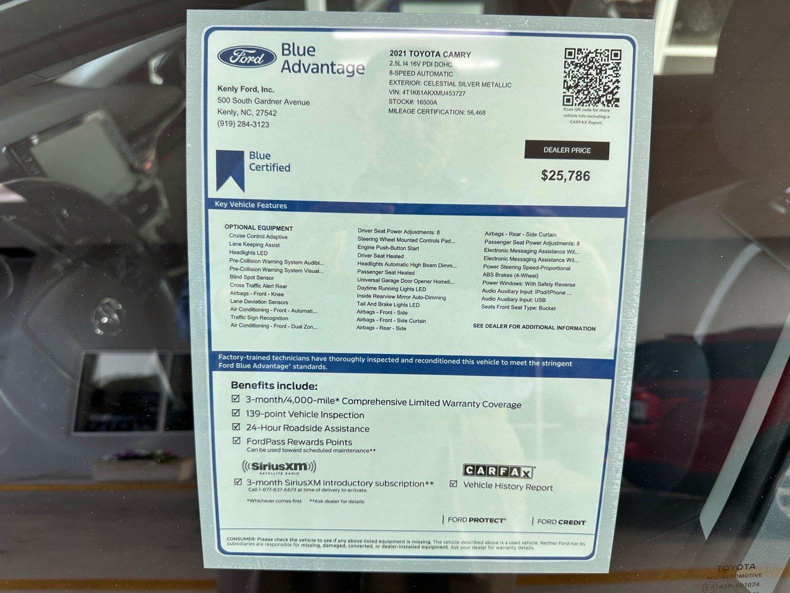 Used 2021 Toyota Camry XSE FWD image 6