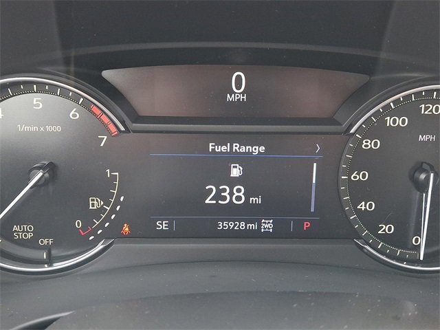 Used 2020 Cadillac XT4 Luxury w/ Cold Weather Package image 21