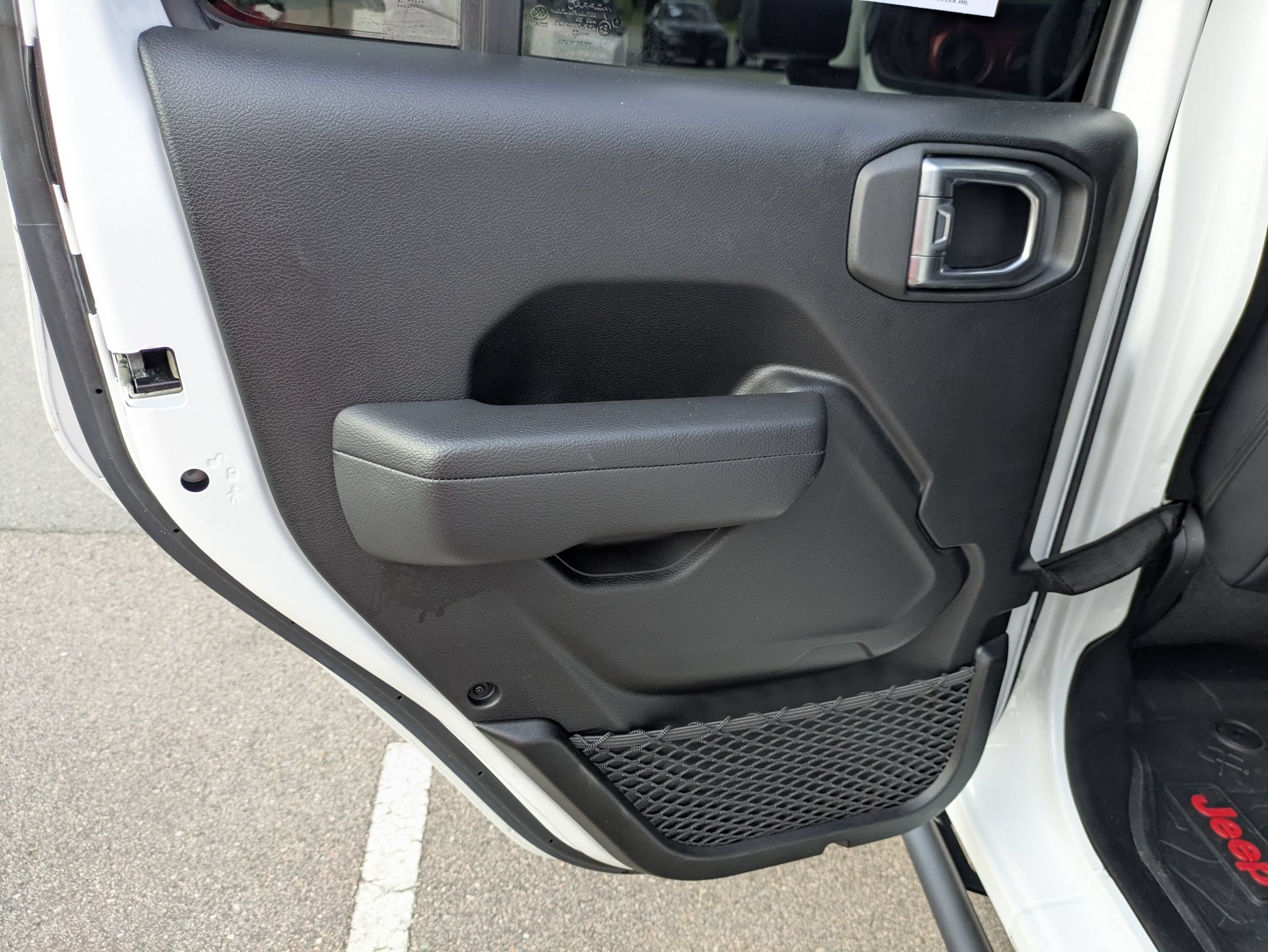 Used 2023 Jeep Gladiator Sport AWD/4WD image 30