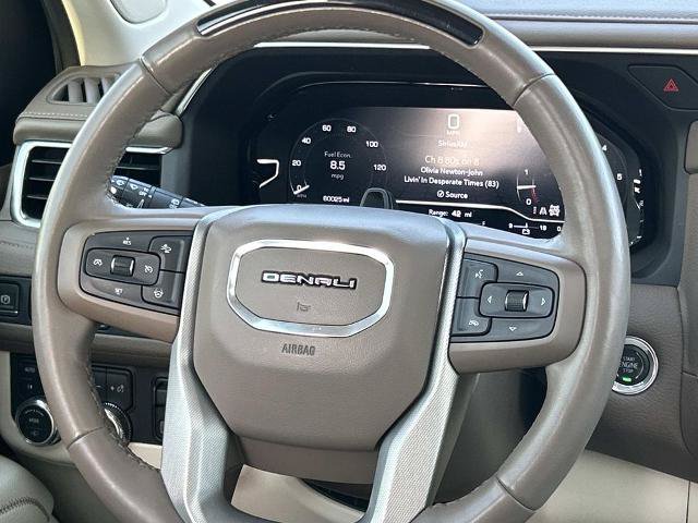Used 2023 GMC Yukon XL Denali w/ Denali Reserve Package AWD/4WD image 14