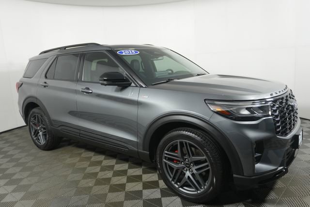 Certified 2025 Ford Explorer ST-Line w/ Premium Package