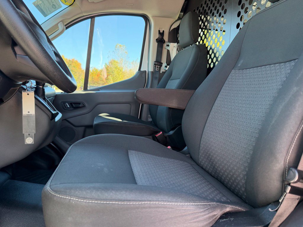 Certified 2023 Ford Transit 250 Low Roof w/ Exterior Upgrade Package RWD image 13