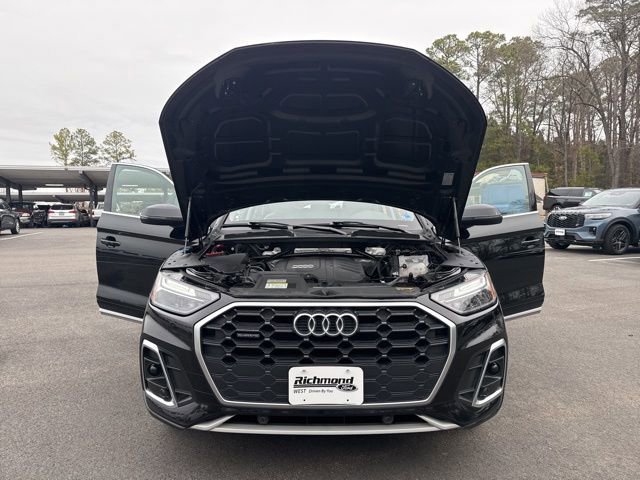Used 2022 Audi Q5 2.0T Premium w/ Convenience Package image 9