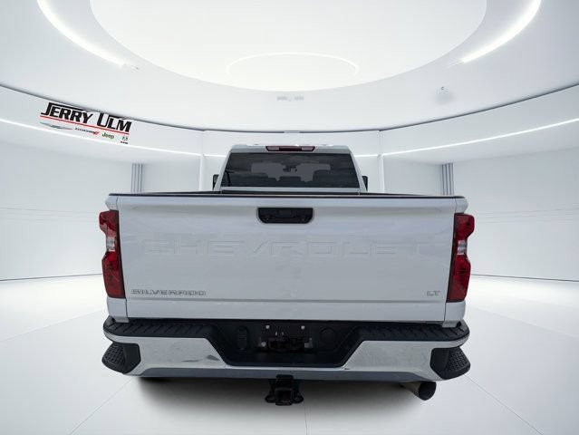 Used 2025 Chevrolet Silverado 2500 LT w/ Convenience Package AWD/4WD image 5