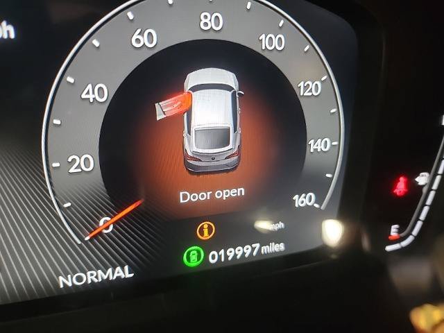 Used 2025 Acura Integra A-Spec w/ Technology Package FWD image 7