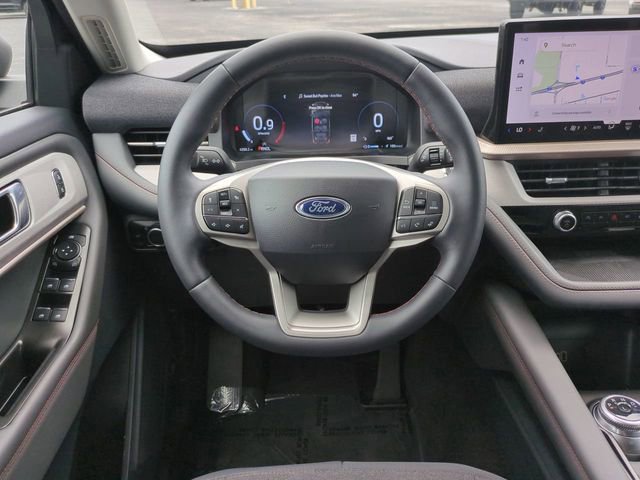 Certified 2026 Ford Explorer Active RWD image 18