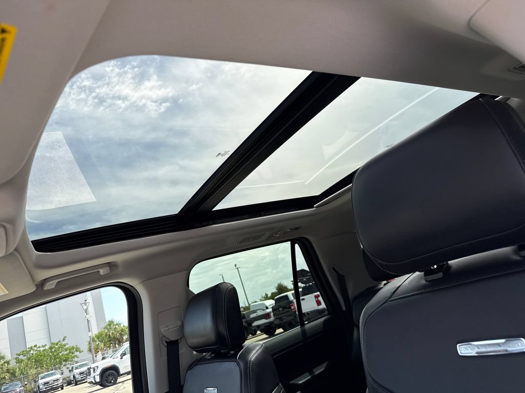 Certified 2025 Ford Expedition Max Platinum AWD/4WD image 10