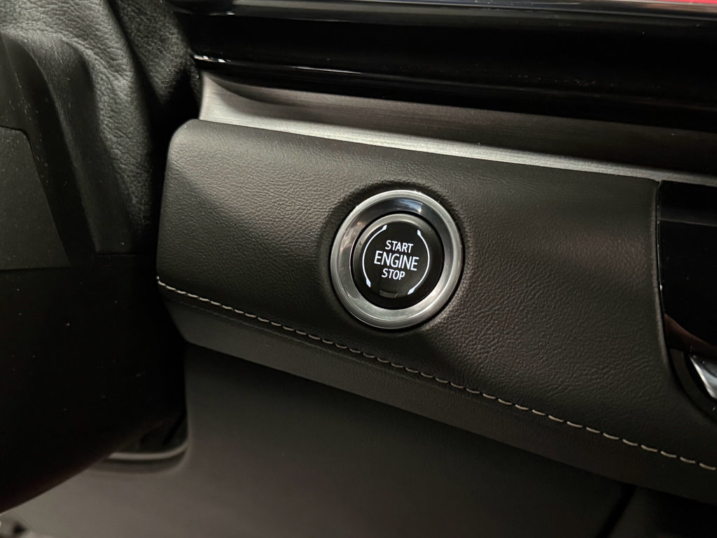 Used 2023 Cadillac Escalade Sport image 13