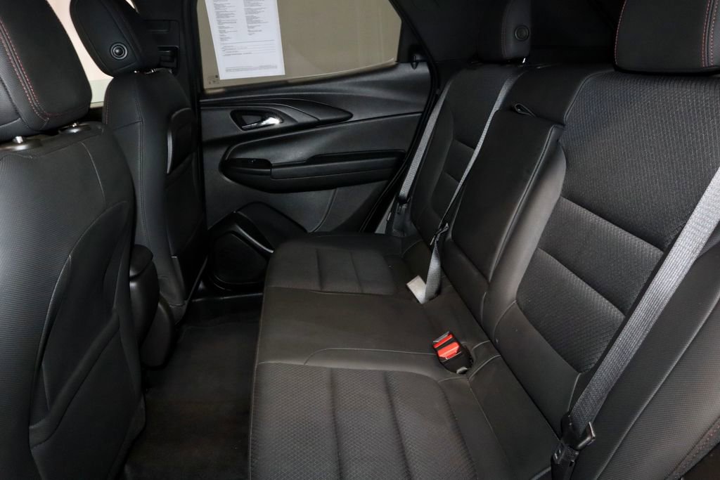 Used 2022 Chevrolet TrailBlazer RS w/ Sun and Liftgate Package AWD/4WD image 25