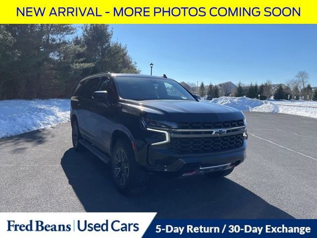 Used 2022 Chevrolet Tahoe Z71 w/ Luxury Package image 2