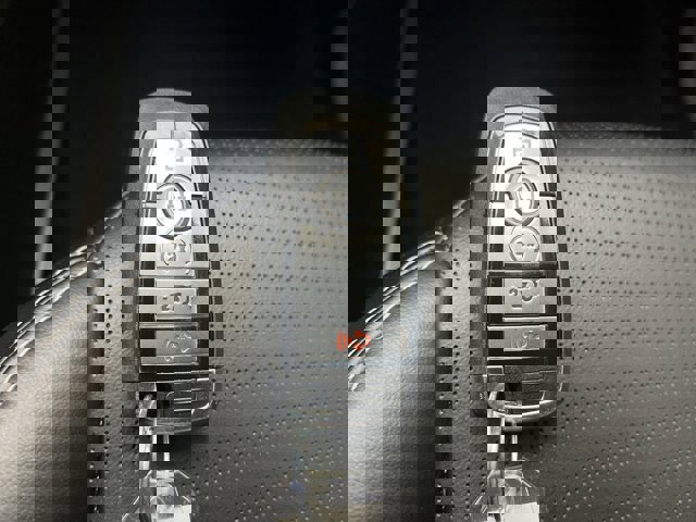 Certified 2024 Ford Escape Platinum image 34