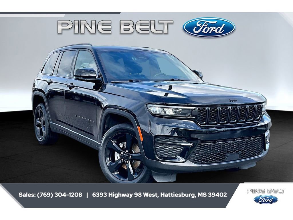 Used 2022 Jeep Grand Cherokee Altitude