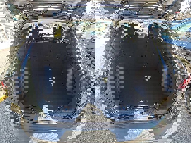 Certified 2022 Ford Escape SE w/ Cold Weather Package image 21