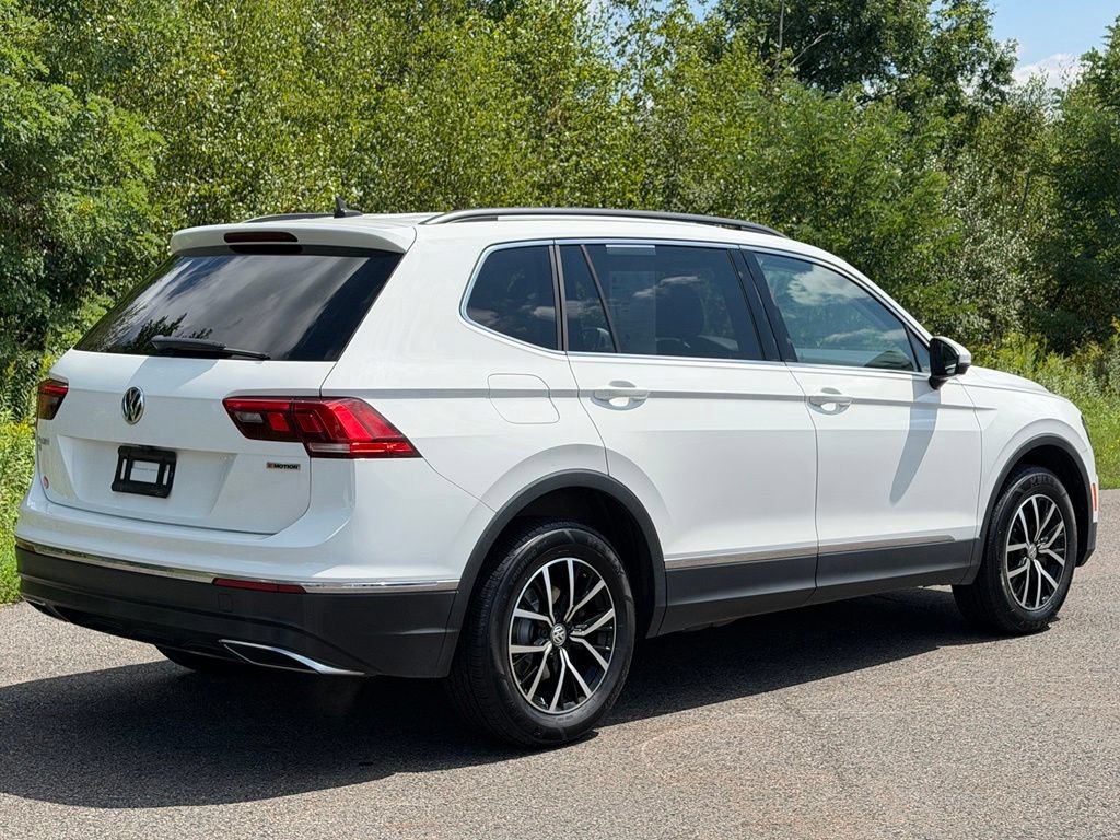Used 2021 Volkswagen Tiguan SEL AWD/4WD image 26