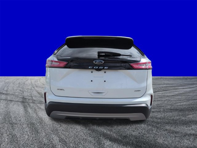 Certified 2022 Ford Edge SEL w/ Convenience Package AWD/4WD image 5