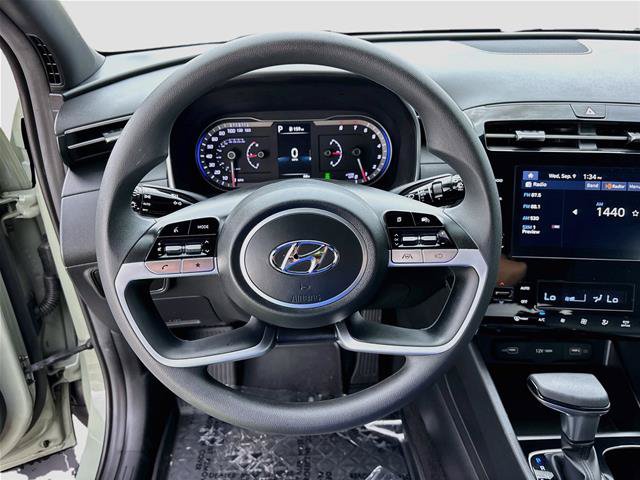 Used 2024 Hyundai Santa Cruz SEL AWD/4WD image 12