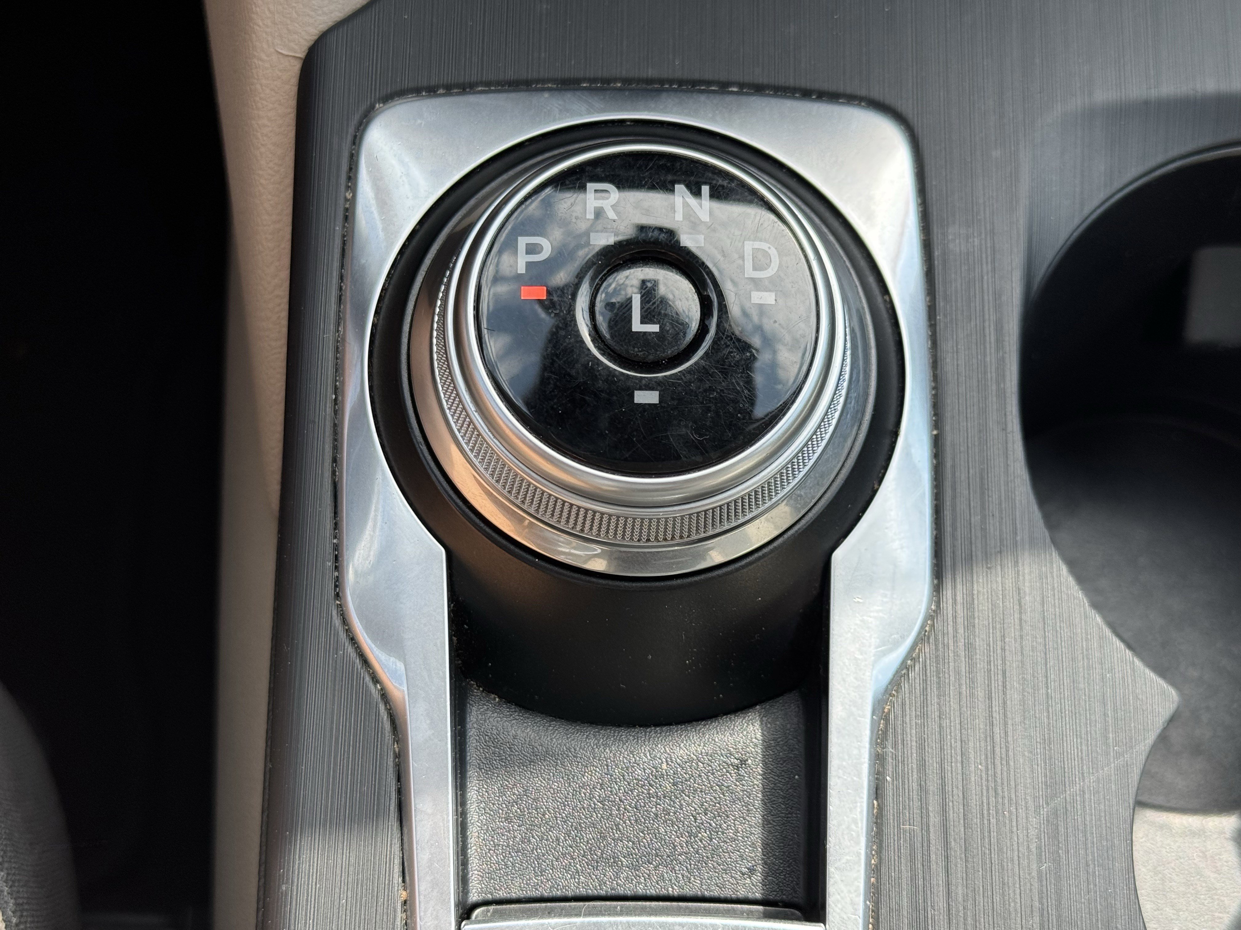 Certified 2021 Ford Escape SE image 22