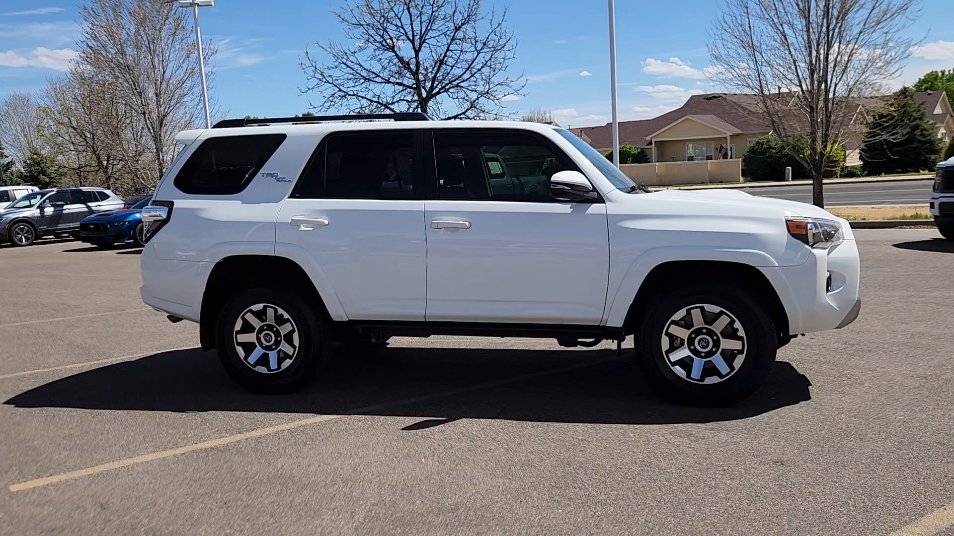Used 2021 Toyota 4Runner TRD Off-Road Premium w/ Moonroof Package AWD/4WD image 10