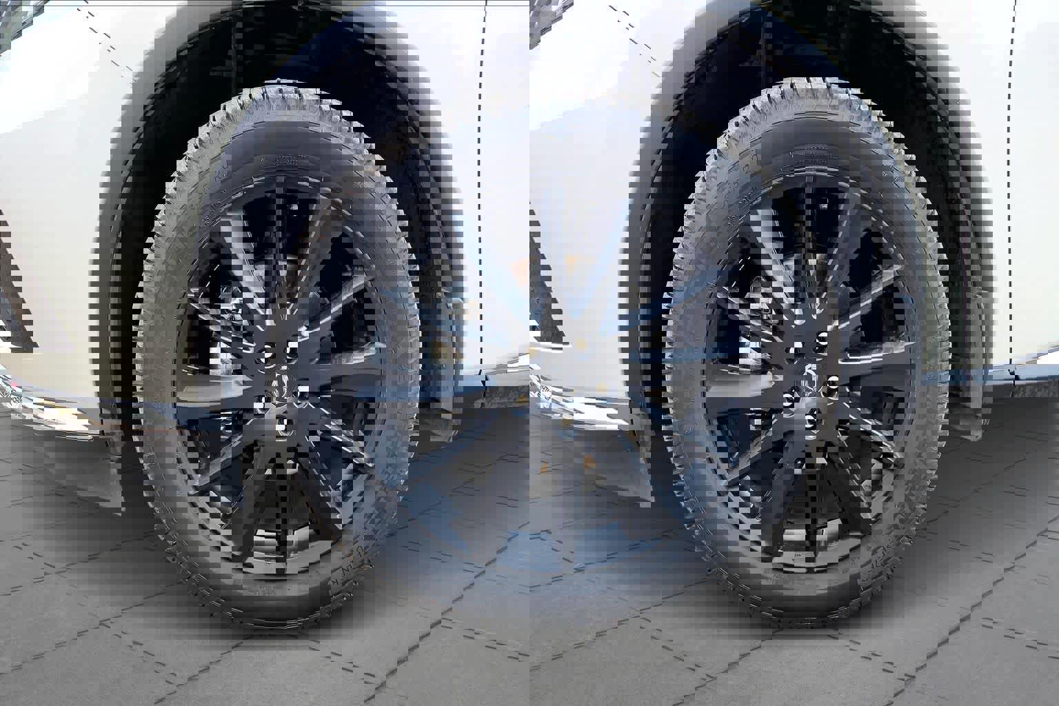 Used 2023 Nissan Murano SL w/ SL Moonroof Package image 13