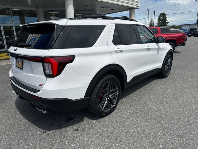 Certified 2025 Ford Explorer ST AWD/4WD image 2