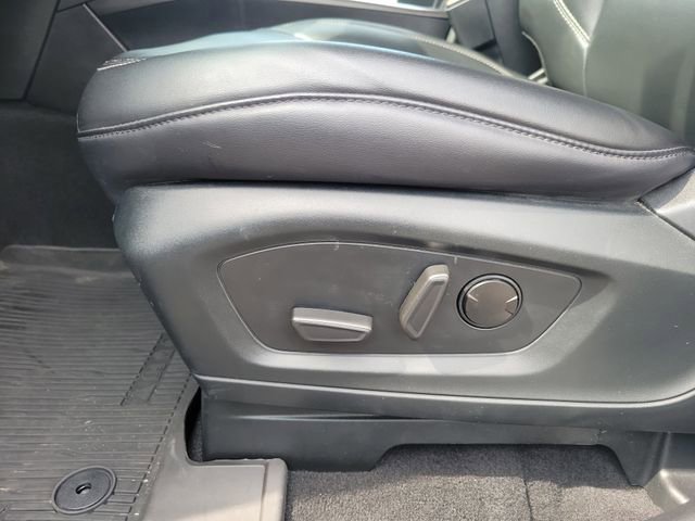 Certified 2024 Ford Explorer XLT w/ Equipment Group 202A AWD/4WD image 14