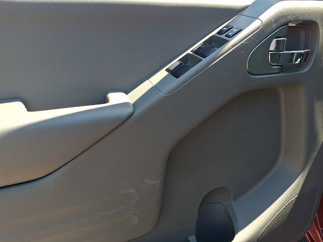Used 2021 Nissan Frontier SV AWD/4WD image 11