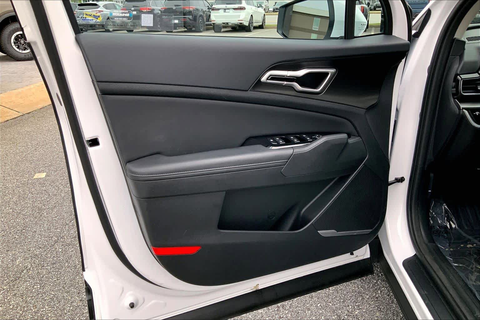 Used 2024 Kia Sportage EX FWD image 20
