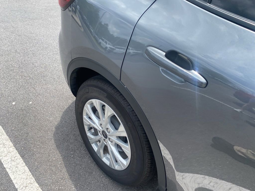Certified 2025 Ford Escape Active w/ Tech Pack #1 FWD image 7