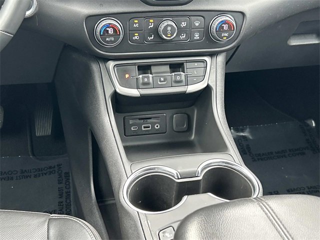 Used 2023 GMC Terrain SLT image 16