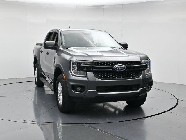 Certified 2025 Ford Ranger XL w/ Trailer Tow Package RWD image 4
