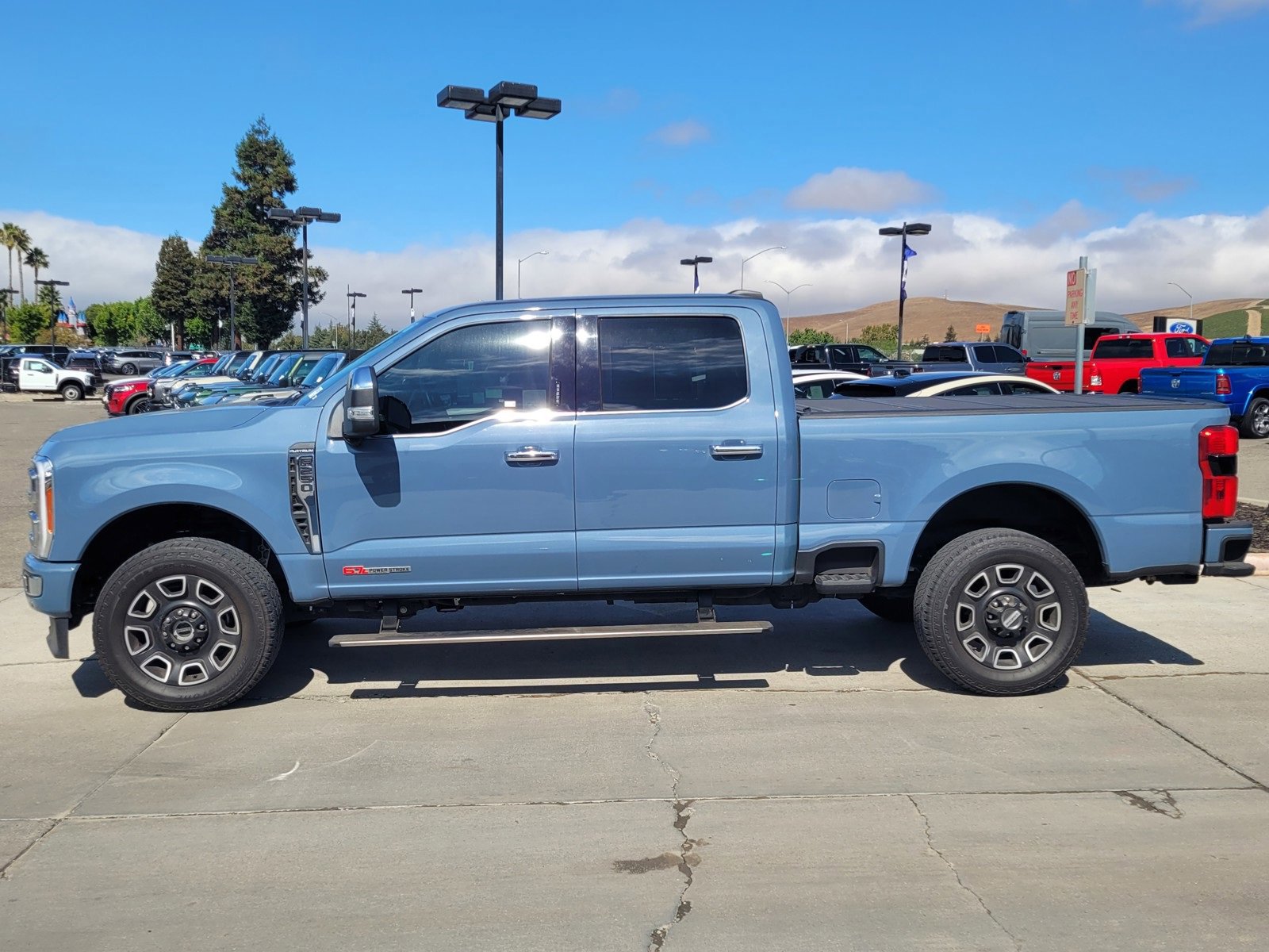 Certified 2023 Ford F250 Platinum image 2