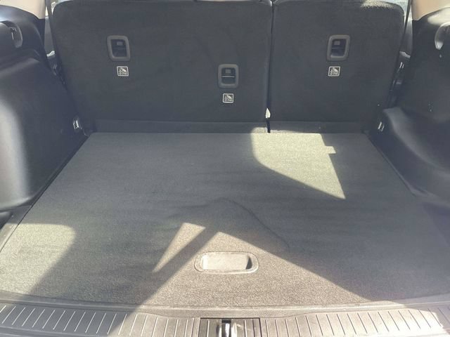 Used 2023 Jeep Grand Cherokee Limited RWD image 14