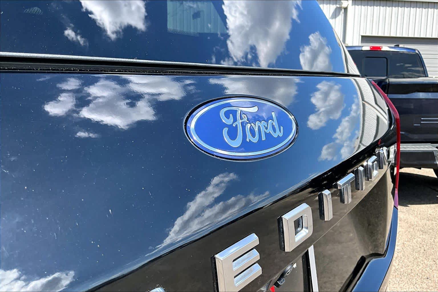 Certified 2025 Ford Expedition Active RWD image 31