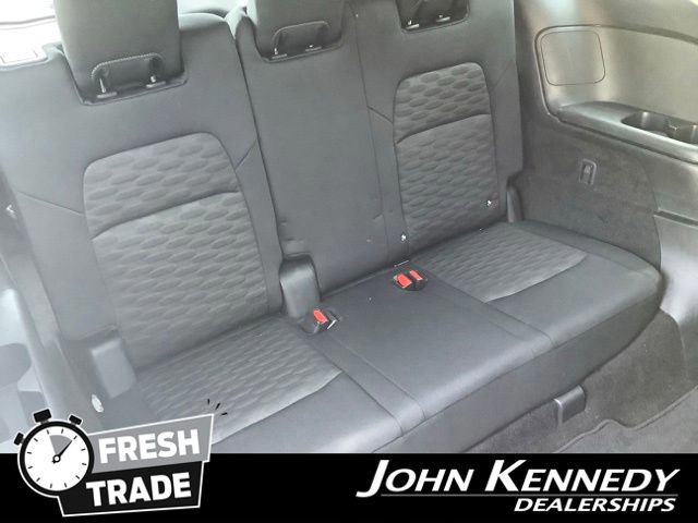 Used 2023 Nissan Pathfinder S image 31