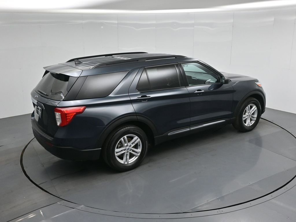 Certified 2023 Ford Explorer XLT RWD image 39