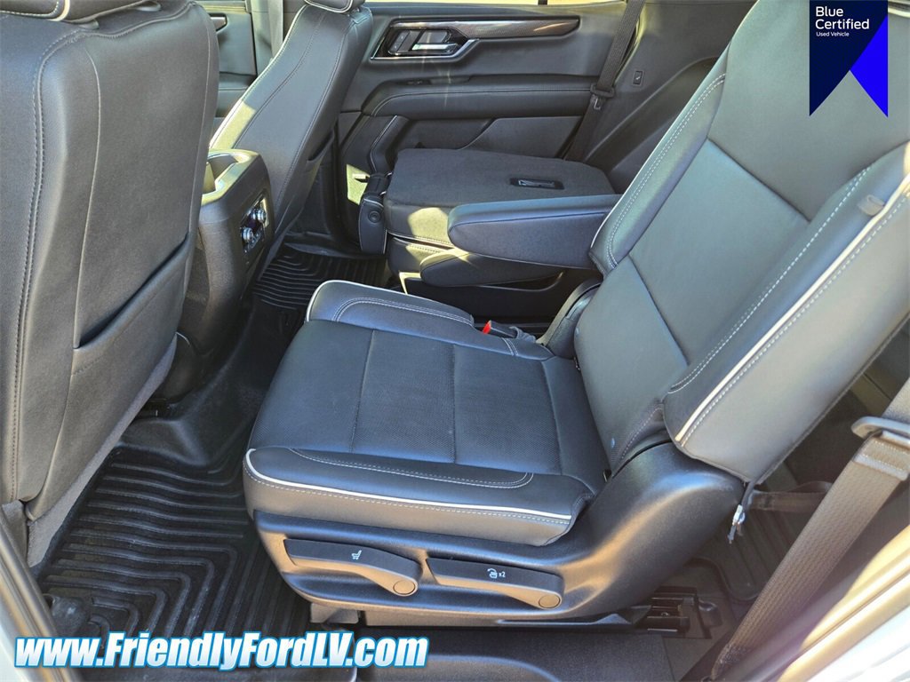 Used 2025 GMC Yukon Elevation image 11