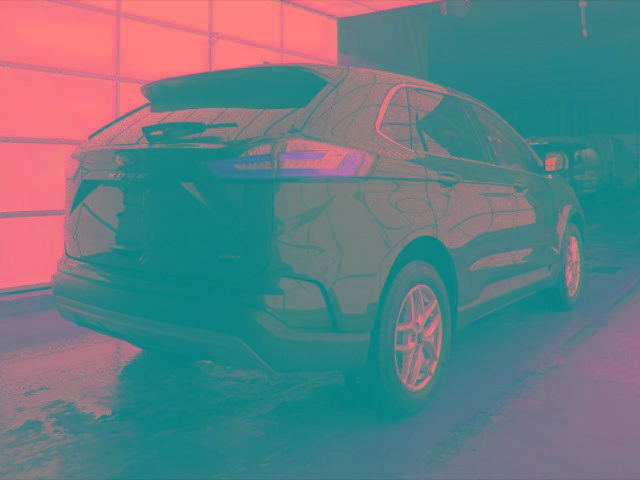 Certified 2024 Ford Edge SEL w/ Convenience Package AWD/4WD image 2