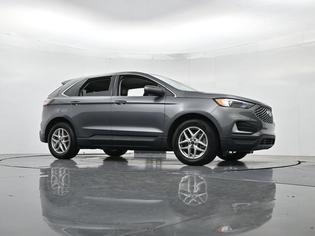 Certified 2024 Ford Edge SEL AWD/4WD image 36