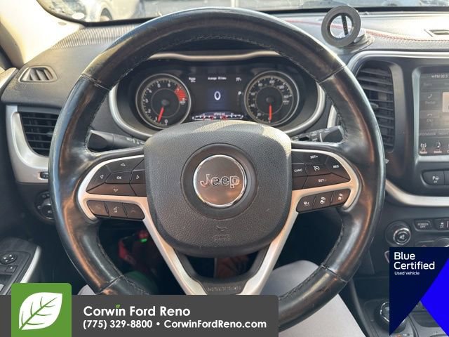 Used 2018 Jeep Cherokee Trailhawk w/ Quick Order Package 27L AWD/4WD image 16