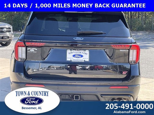 Certified 2025 Ford Explorer ST image 4