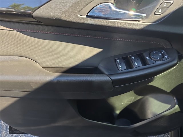 Used 2021 Chevrolet TrailBlazer RS w/ Convenience Package image 15