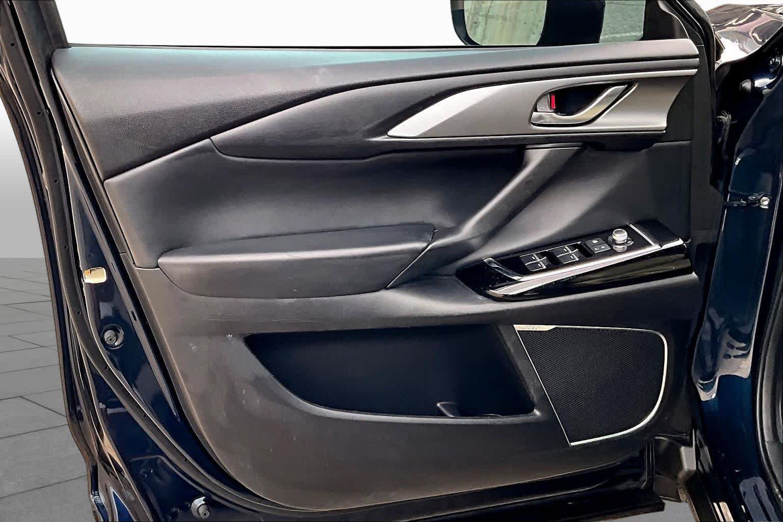Used 2021 MAZDA CX-9 Touring w/ Touring Premium Package FWD image 22