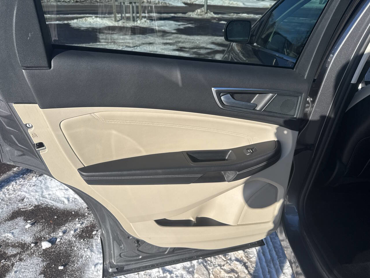 Certified 2024 Ford Edge Titanium image 12